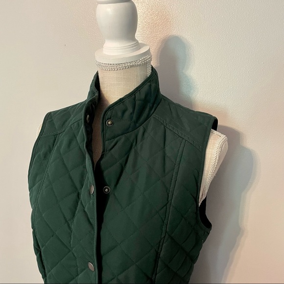 G.H. Bass & Co. Pine Green Quilted Vest with Pockets and Button Front HOC Winter - Picture 5 of 6